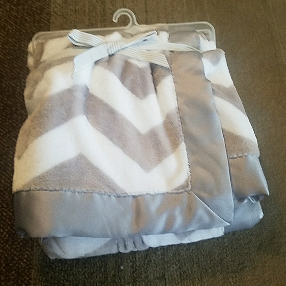 Grey and white chevron baby blanket